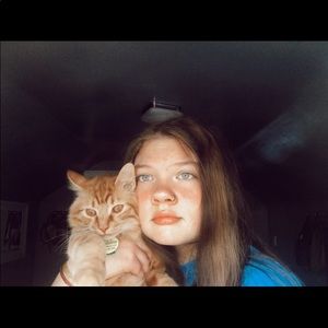 Meet your Posher, Hailey